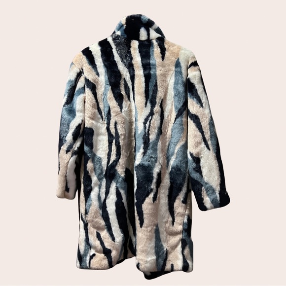 Blue toned faux fur jacket || BEULAH STYLE || size S - Picture 2 of 5